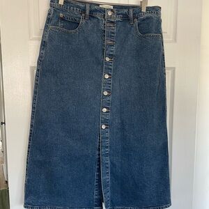 Universal Thread Blue Denim Skirt